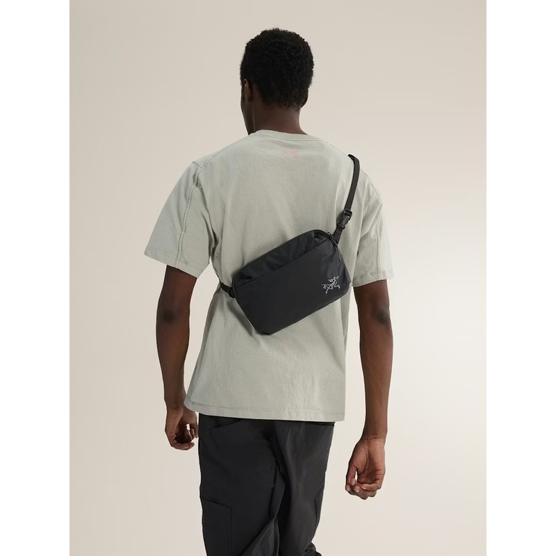 Heliad Crossbody Bag
