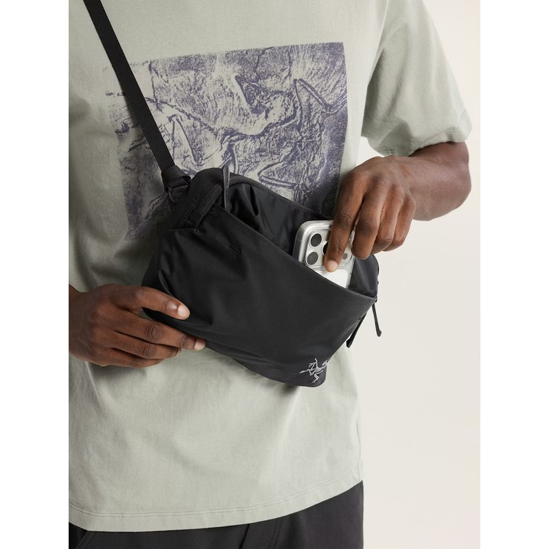 Heliad Crossbody Bag