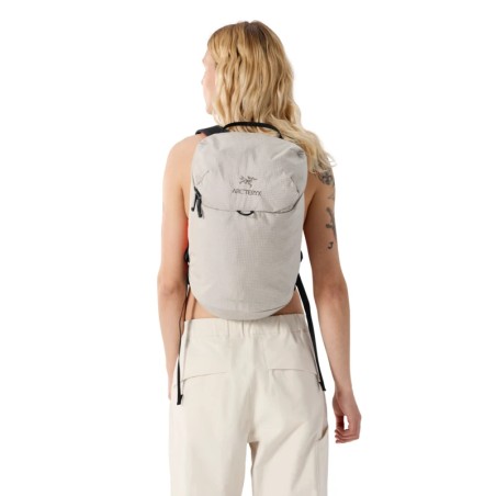 Konseal 15 Backpack