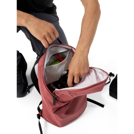 Konseal 15 Backpack