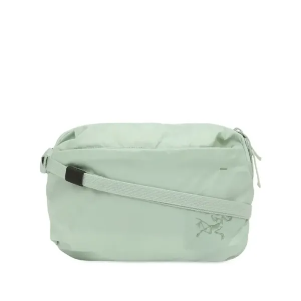 Heliad 6L Crossbody Bag