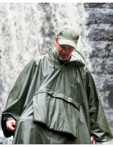Pinewood Gustav Poncho