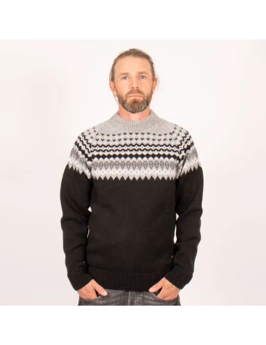Sarek Sweater