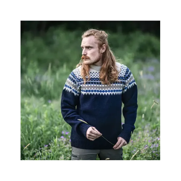 Sarek Sweater