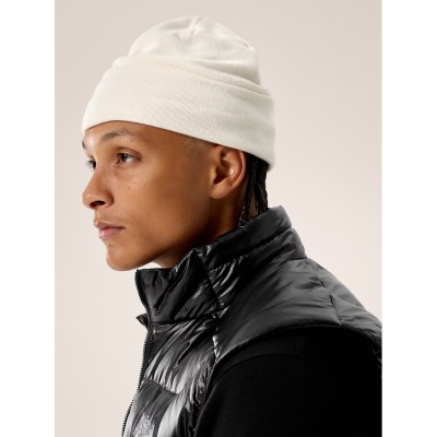 Embroidered Bird Toque