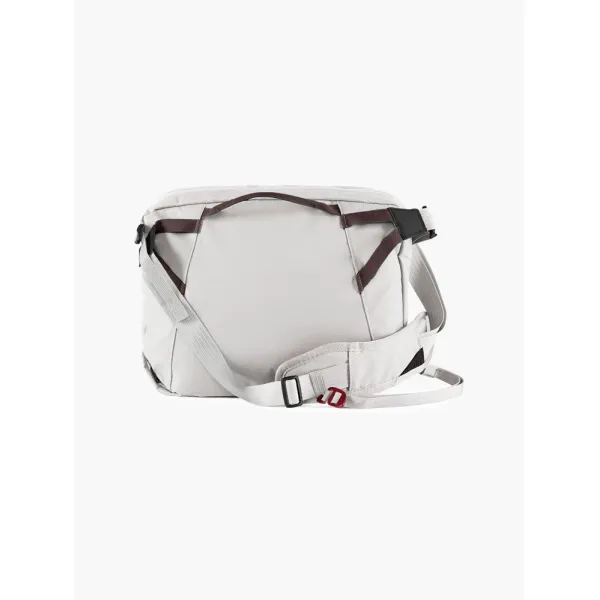 Gaut Messenger Bag